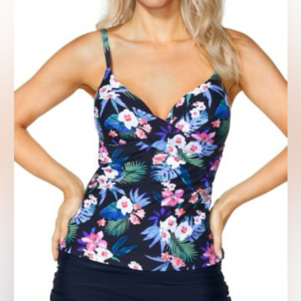 Island Escape Gemini Twist-Front Underwire Tankini Swim Top
